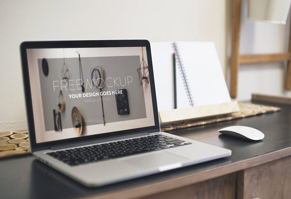 macbook-laptop-mockup-free